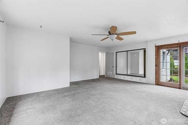 406 N 19th Ave, Kelso, WA 98626