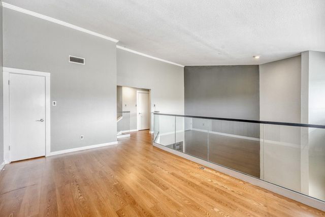 8200 Neely DR 214, Austin, TX 78759