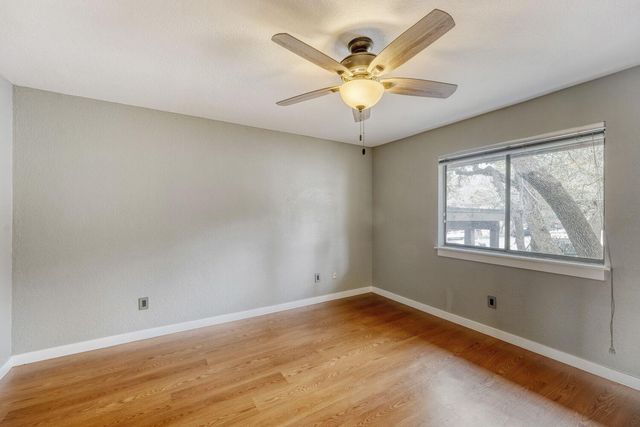 8200 Neely DR 214, Austin, TX 78759