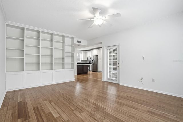 809 S OREGON AVENUE B, Tampa, FL 33606
