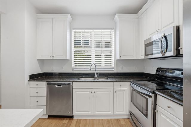 809 S OREGON AVENUE B, Tampa, FL 33606