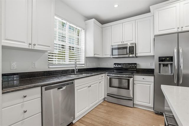 809 S OREGON AVENUE B, Tampa, FL 33606