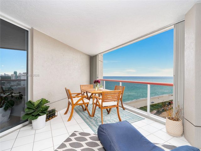 6767 Collins Ave 1704, Miami Beach, FL 33141
