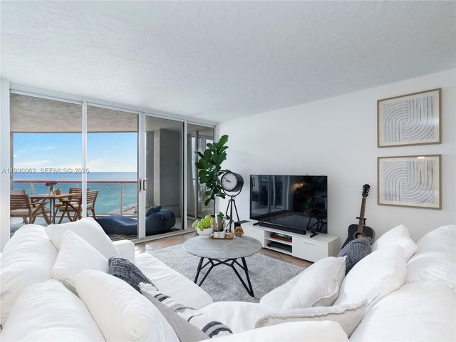 6767 Collins Ave 1704, Miami Beach, FL 33141