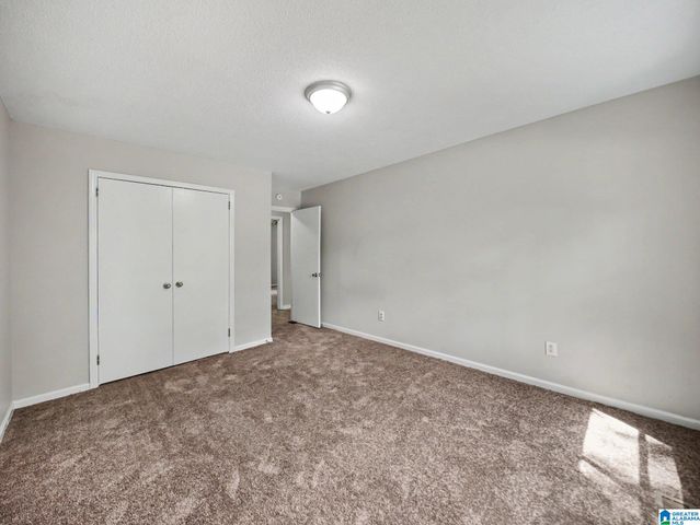 300 VARDEN HILL DRIVE, Birmingham, AL 35214