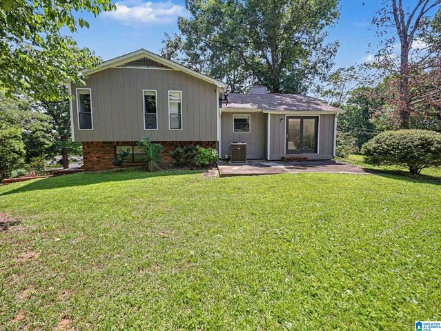 300 VARDEN HILL DRIVE, Birmingham, AL 35214