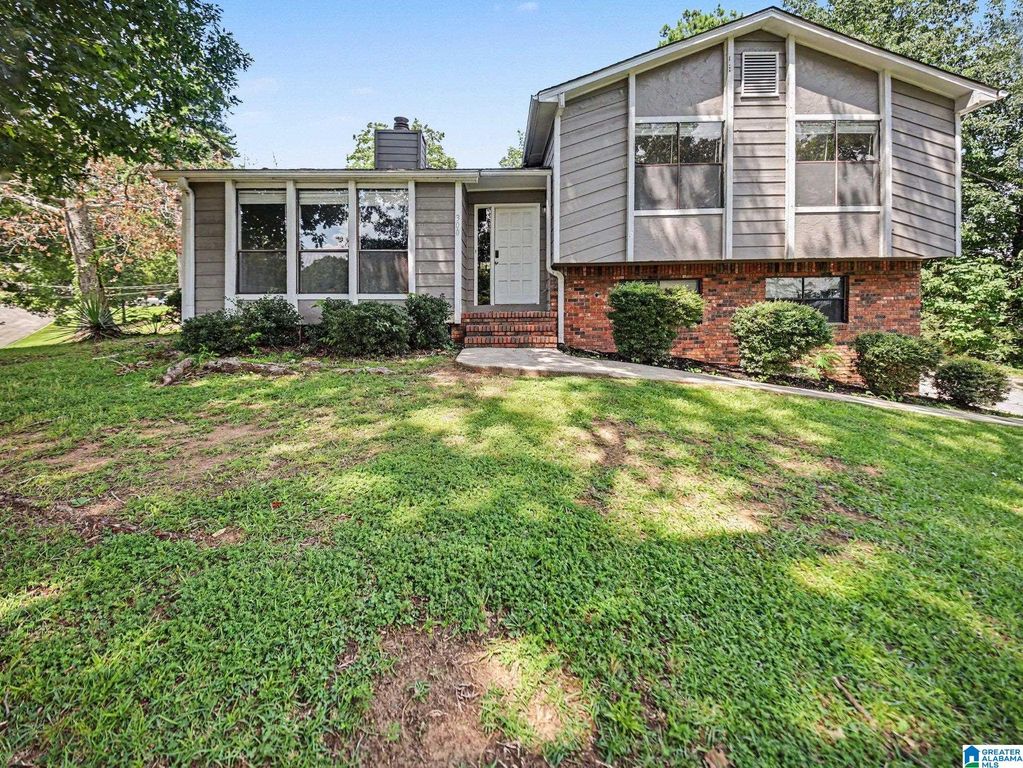 300 VARDEN HILL DRIVE, Birmingham, AL 35214
