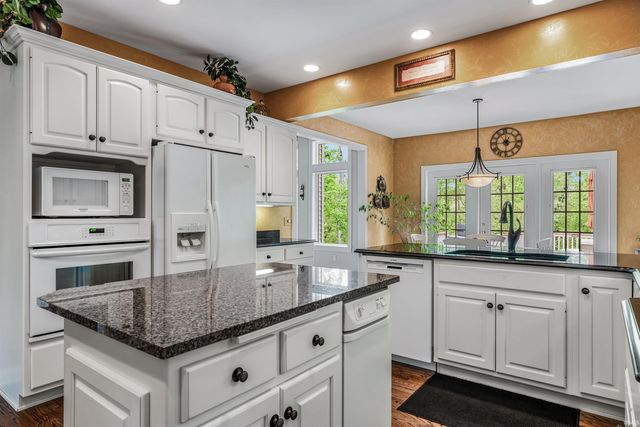 10528 Indian Ridge Drive, Fort Wayne, IN 46814