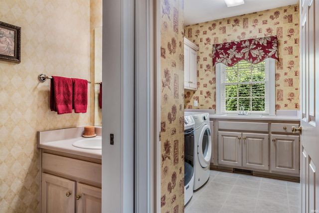 10528 Indian Ridge Drive, Fort Wayne, IN 46814