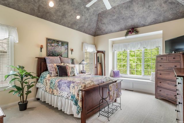 10528 Indian Ridge Drive, Fort Wayne, IN 46814