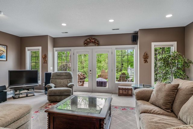 10528 Indian Ridge Drive, Fort Wayne, IN 46814