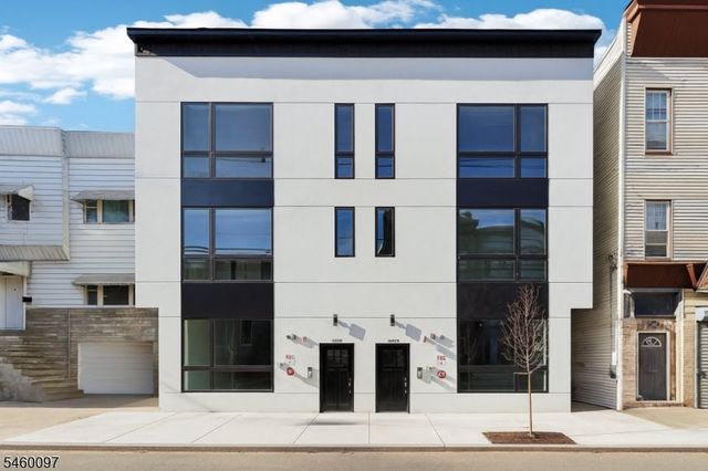 1001 Summit Ave 2, Jersey City, NJ 07307