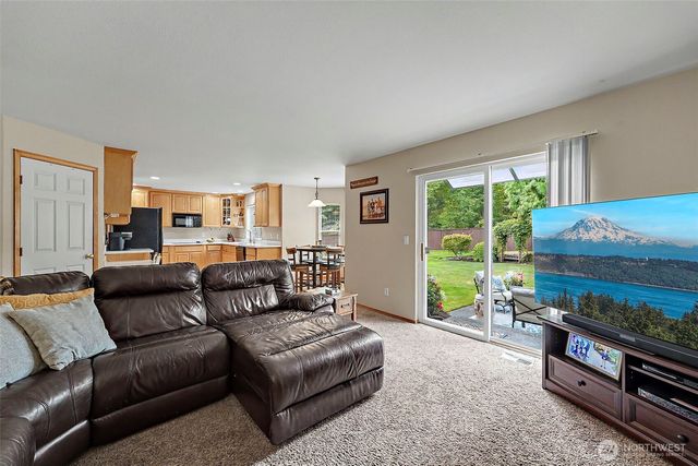 28018 112th Avenue E, Graham, WA 98338