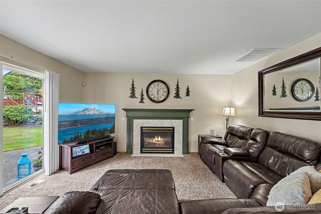 28018 112th Avenue E, Graham, WA 98338