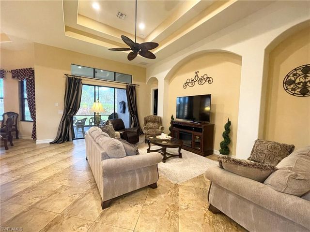 7302 Acorn WAY, Naples, FL 34119