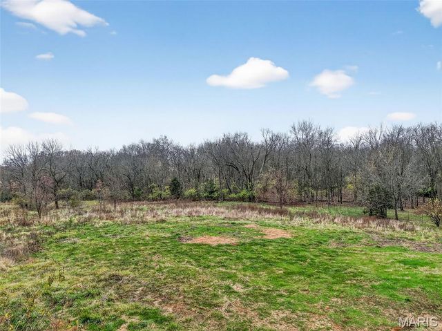 3180 Creek Road, Moscow Mills, MO 63362