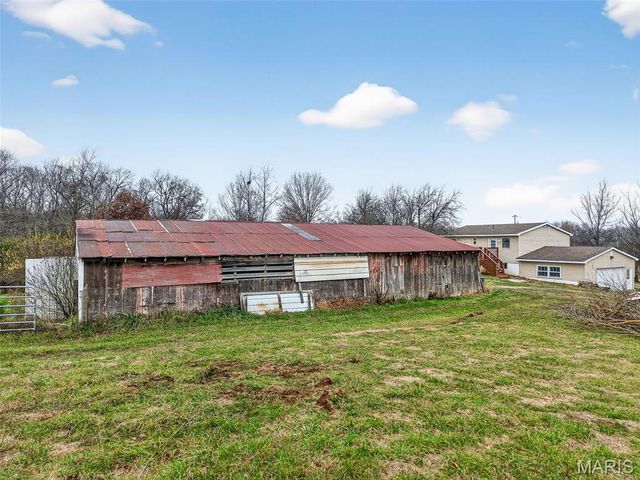 3180 Creek Road, Moscow Mills, MO 63362