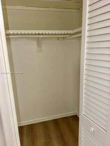 41 Salisbury B, West Palm Beach, FL 33417