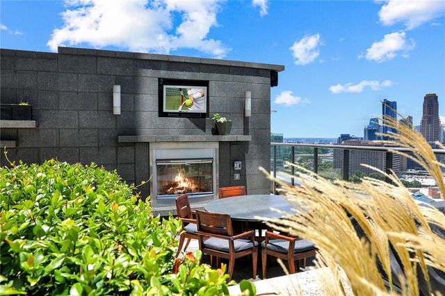 3630 Peachtree NE Road 2002, Atlanta, GA 30326