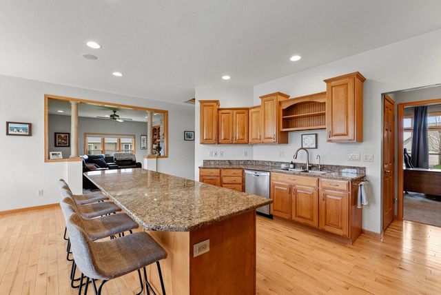15 PARK CIRCLE, Fond Du Lac, WI 54935