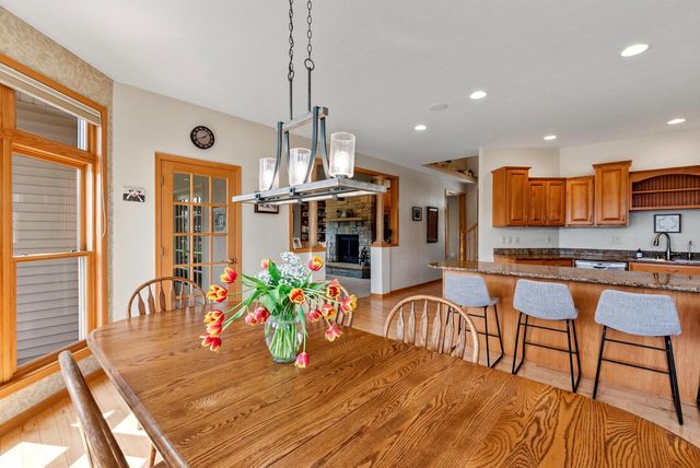15 PARK CIRCLE, Fond Du Lac, WI 54935