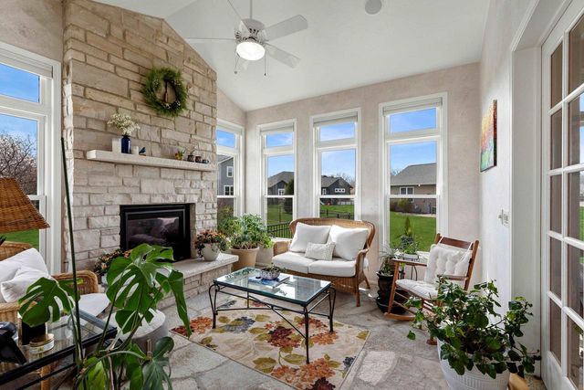 15 PARK CIRCLE, Fond Du Lac, WI 54935