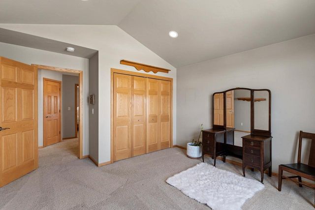 15 PARK CIRCLE, Fond Du Lac, WI 54935