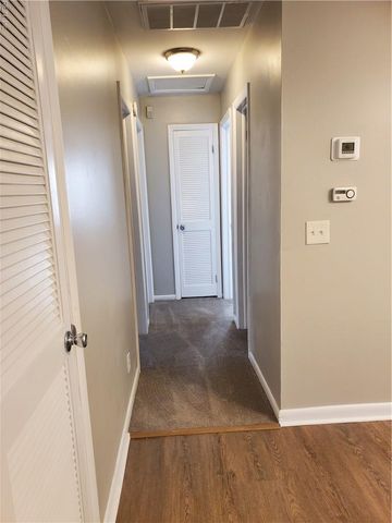 1408 Bardot LN, Portsmouth, VA 23701