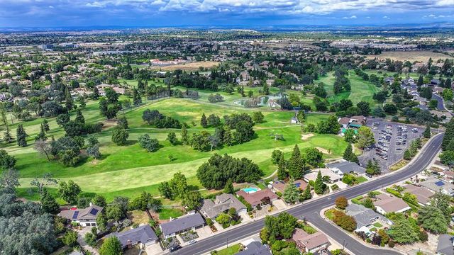 325 Diamond Oaks Rd, Roseville, CA 95678