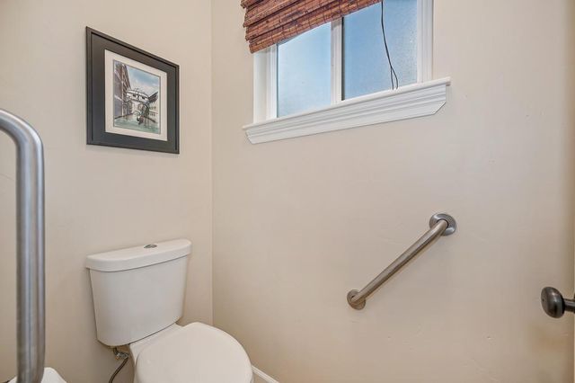 325 Diamond Oaks Rd, Roseville, CA 95678