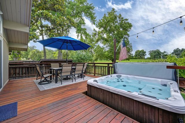 325 Diamond Oaks Rd, Roseville, CA 95678