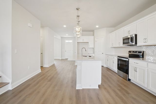 1080 Large Poppy Drive, La Vergne, TN 37086