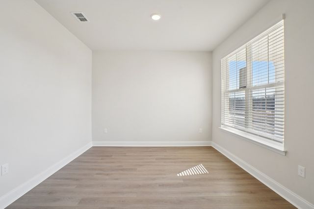 1080 Large Poppy Drive, La Vergne, TN 37086