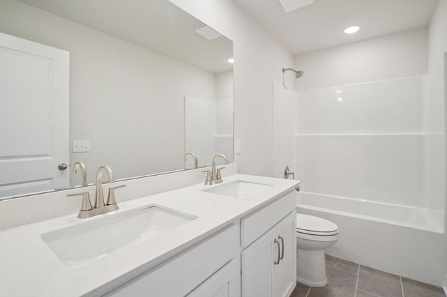 1080 Large Poppy Drive, La Vergne, TN 37086