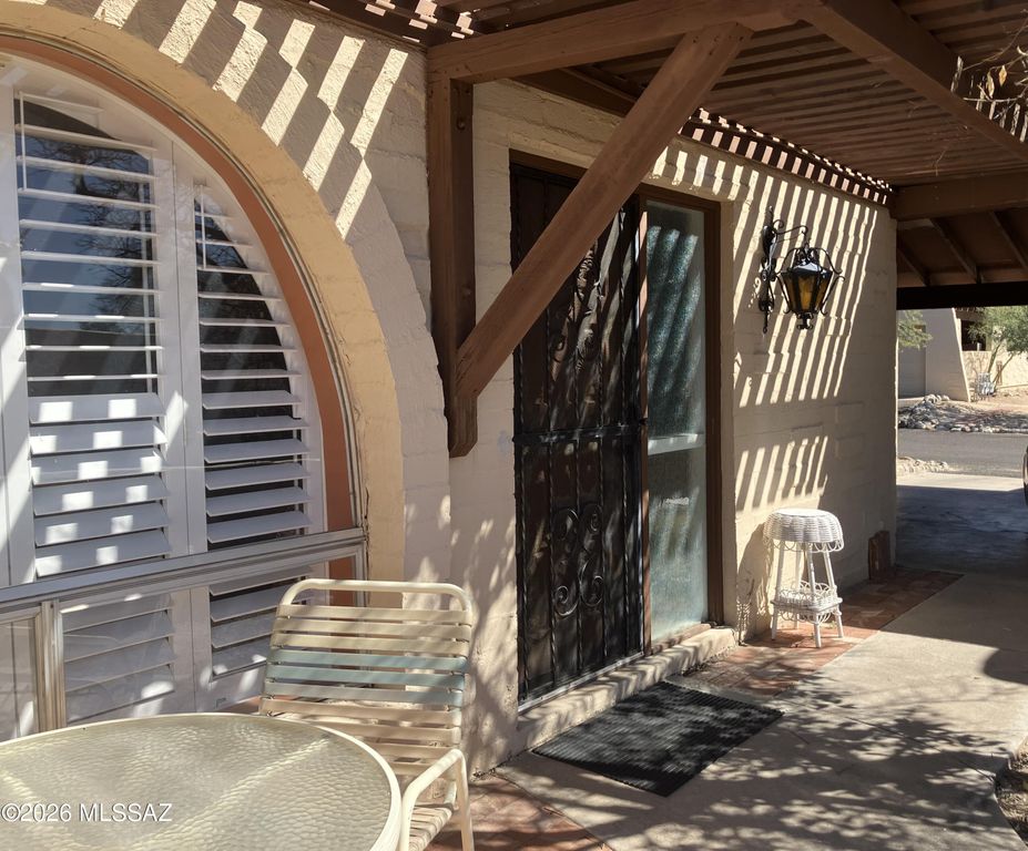 5181 N Tigua Drive, Tucson, AZ 85704