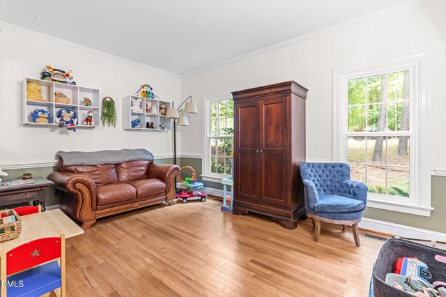 5425 N Hawthorne Way, Raleigh, NC 27613