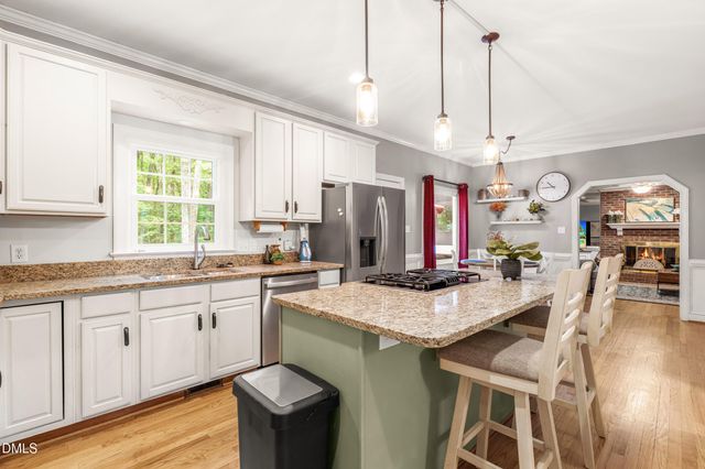 5425 N Hawthorne Way, Raleigh, NC 27613