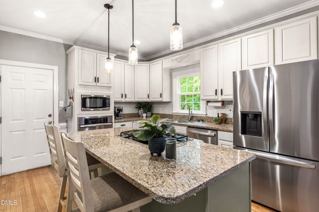 5425 N Hawthorne Way, Raleigh, NC 27613