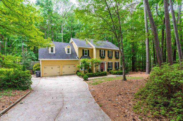 5425 N Hawthorne Way, Raleigh, NC 27613