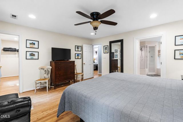 5425 N Hawthorne Way, Raleigh, NC 27613
