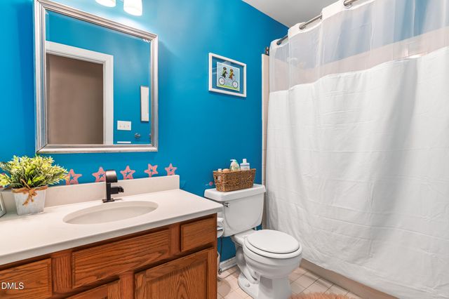 5425 N Hawthorne Way, Raleigh, NC 27613