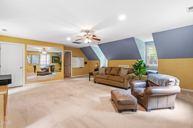 5425 N Hawthorne Way, Raleigh, NC 27613