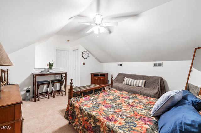 5425 N Hawthorne Way, Raleigh, NC 27613