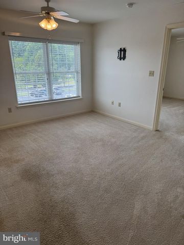 1103 S SCHUMAKER DR #C-300, Salisbury, MD 21804