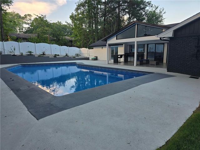 1210 Pimlico Court, Marietta, GA 30062