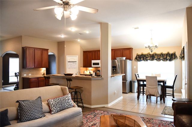 6410 Alicia Way Drive, Katy, TX 77493