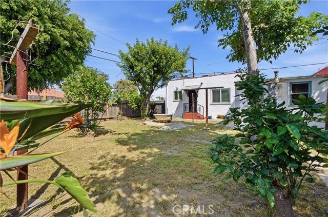 447 Hawaiian, Wilmington (los Angeles), CA 90744