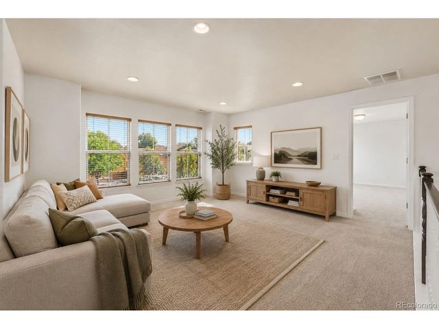 6887 Quiet Pond Pl, Colorado Springs, CO 80923