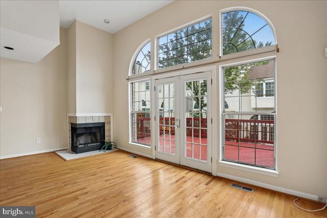 28 SUNCROFT CT, Silver Spring, MD 20904