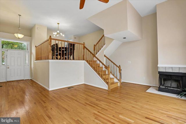 28 SUNCROFT CT, Silver Spring, MD 20904
